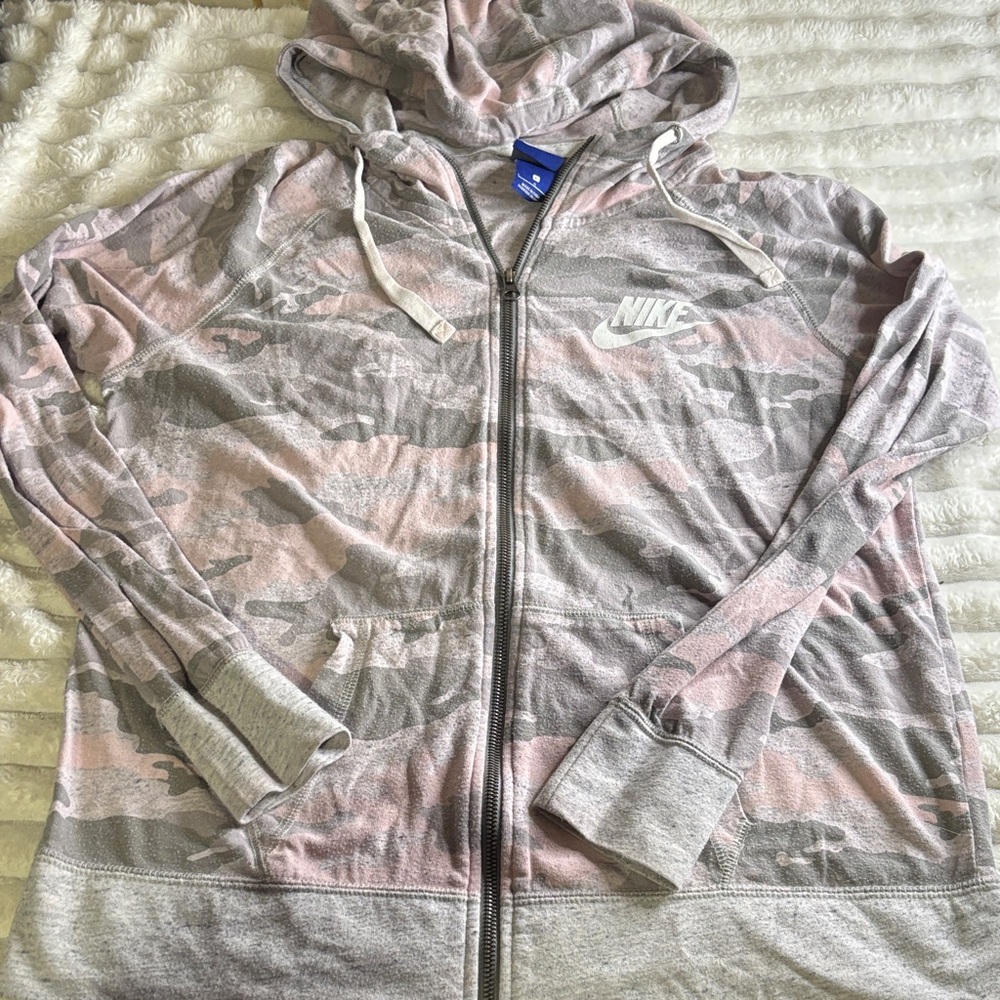 Nike Women's Pink & Gray Camo Zip-Up Hoodie